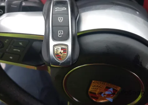 2021 Porsche Cayenne Gts z USA, uszkodzony, nr VIN WP1AG2AY9MDA34306